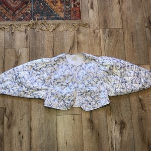 Urban outfitters Cropped midi sleeve jacket Size M
